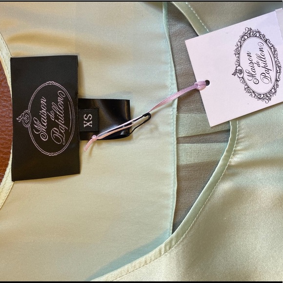 Maison de Papillon Sea Glass Silk Top - Picture 4 of 4